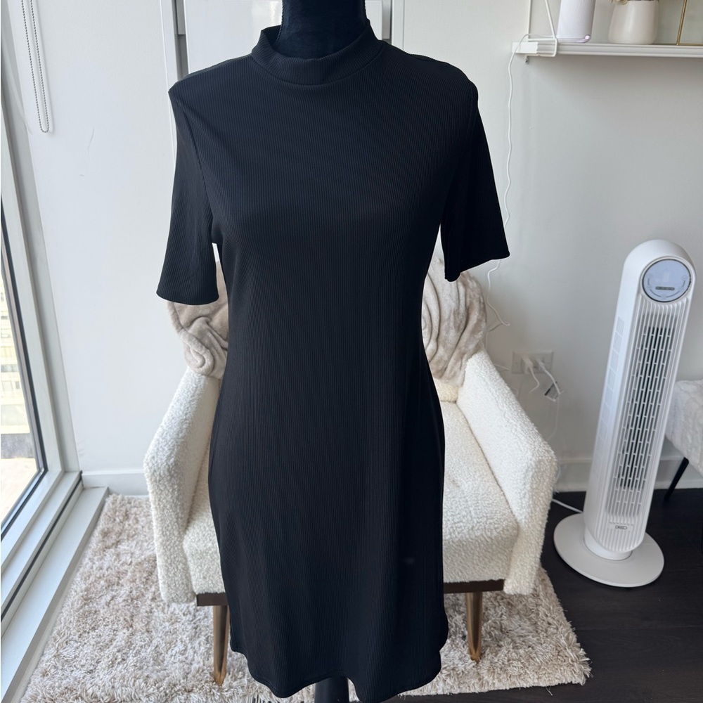 Boohoo Women's Black Ribbed Bodycon Dress High Neck Size 12 NWT